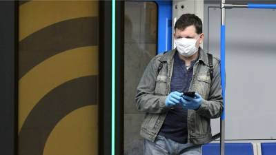 Академик РАН назвал способы уберечься от коронавируса в транспорте