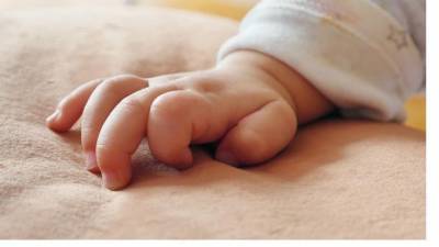 В Петербурге нашли тело рожденного суррогатной матерью младенца