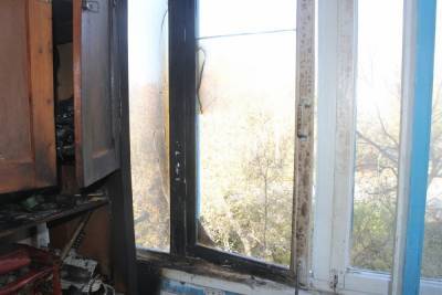 В Челябинской области восьмилетний мальчик устроил пожар на балконе