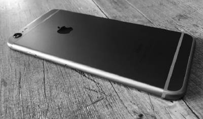 Новый iPhone получит стекло, не бьющееся при падении с двухметровой высоты