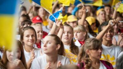 Совет Европы запустил в Украине проект "Молодежь за демократию"
