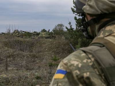 Сутки на Донбассе: трижды нарушен режим прекращения огня