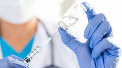 Прививка от гриппа в Израиле станет обязательной: для кого и на каких условиях