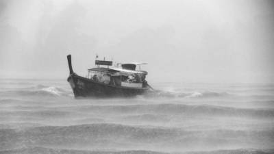 У Бали затонуло рыболовецкое судно