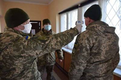 В украинской армии растет количество заболевших COVID-19