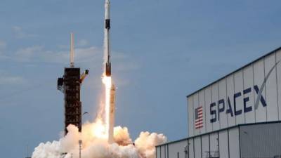 SpaceX разрабатывает для Пентагона проект по доставке грузов космическими ракетами