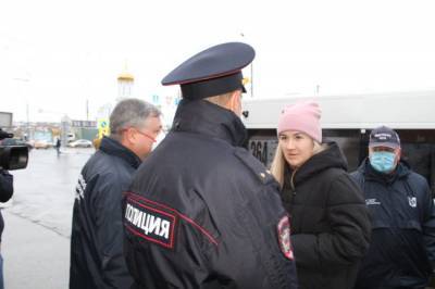27 человек без масок поймали в общественном транспорте в Новосибирской области: нарушители вызваны в полицию