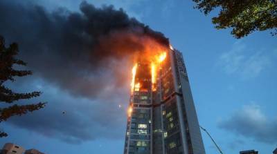 В Южной Корее за несколько часов сгорела многоэтажка: пострадали по меньшей мере 88 человек