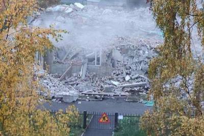 Жители Петрозаводска возмущены неожиданным сносом каменного здания