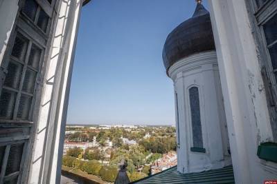 Как Псков выглядит с крыши Троицкого собора
