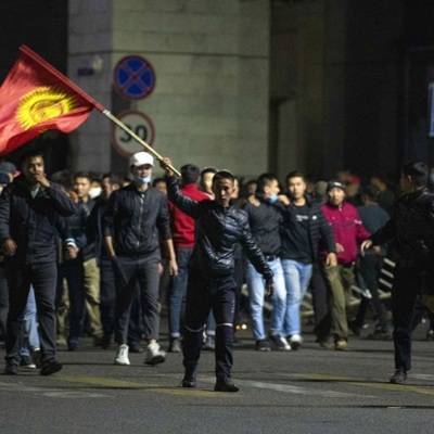 Граждане России не пострадали в ходе беспорядков в Бишкеке