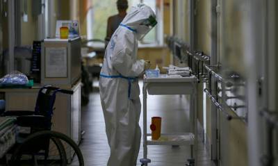 В России за сутки выявили еще 12 126 случаев заражения коронавирусом