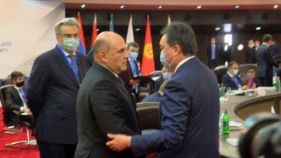 В Ереване Мишустин заявил, что РФ будет содействовать мирному решению конфликта в Карабахе