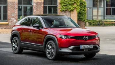 Начались продажи Mazda MX-30