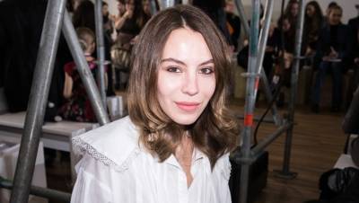 Дочь Игоря Метельского открыла шоурум винтажной одежды в особняке Путилова