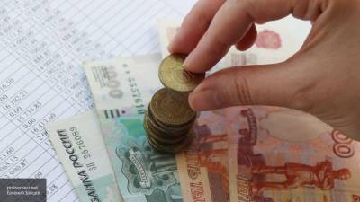 Россиянам объяснили, как оформить ежемесячную выплату в 10 тысяч рублей
