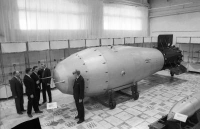 Как пленные немецкие физики помогли Сталину создать атомную бомбу