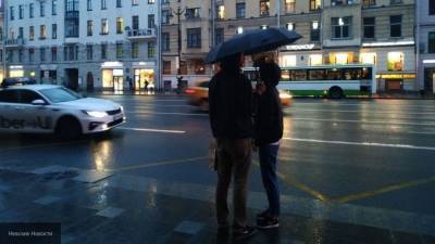 Жителей Петербурга предупредили о кратковременных дождях в субботу