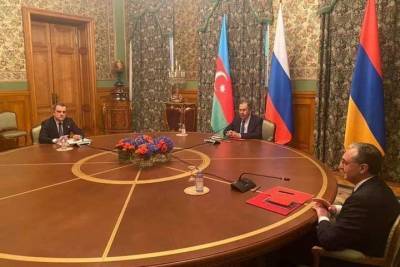 В РФ начались прямые переговоры глав МИД Армении и Азербайджана