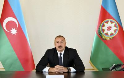 Алиев заявил, что дает Армении "последний шанс"