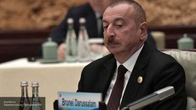 Алиев уверен в возможности разрешения кризиса в Карабахе военным путем