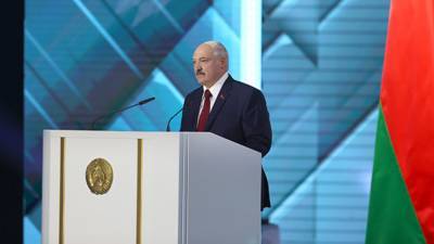 Лукашенко посоветовал Польше больше внимания уделить своим выборам