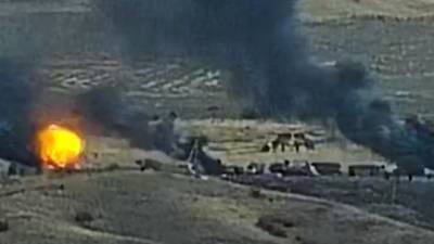 Армянские военные показали уничтожение колонны противника