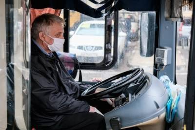 Водителей маршруток в Волгограде призвали соблюдать ковидные требования