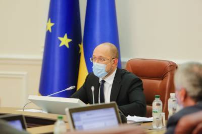 Коронавирус быстро набирает обороты в Украине: Правительство приняло ряд важных решений