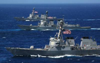 В Китае сообщили, что эсминец США вторгся в территориальные воды КНР