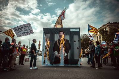 В Каталонии прошли акции протеста против визита короля Испании