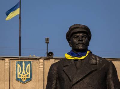 На Украине декоммунизируют шесть парков