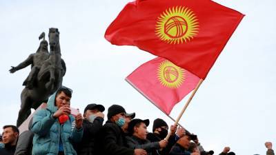 Кислов объяснил, как молодежный протест в Киргизии перерос в погромы и хаос