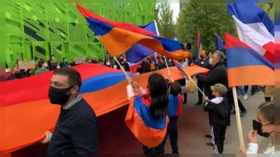 Армяне Франции в поддержку Карабаха