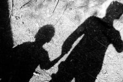В Каменском мужчина пригласил на дачу 13-летнего мальчика и изнасиловал его
