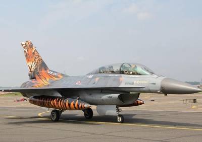 В Азербайджане снова замечены истребители F-16 ВВС Турции