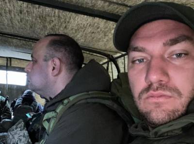 Пережил четыре атаки: “Слуга народа” рассказал, как съездил на Донбасс