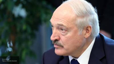 Лукашенко обвинил Польшу и Литву в финансировании протестующих рабочих