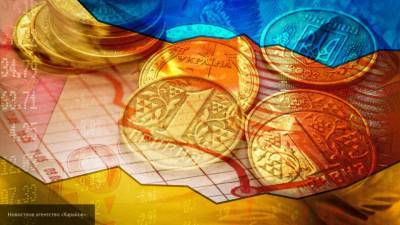 Украинцам начнут замораживать средства на банковских счетах