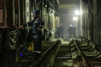 На строительство метро Петербурга выделят допсредства