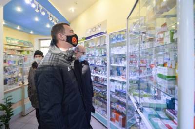 Наличие антибиотиков в аптеках Хабаровска проверил Михаил Дегтярёв