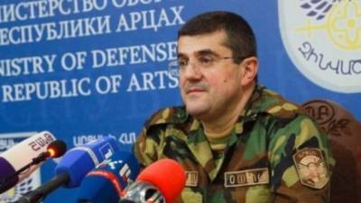 Президент Карабаха Арутюнян согласился завершить войну в республике