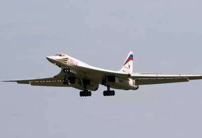 Американские истребители оказались бессильными перед российскими ракетоносцами Ту-160