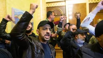 Протесты в Ереване: оппозиция требует отмены перемирия в Карабахе и отставки Пашиняна
