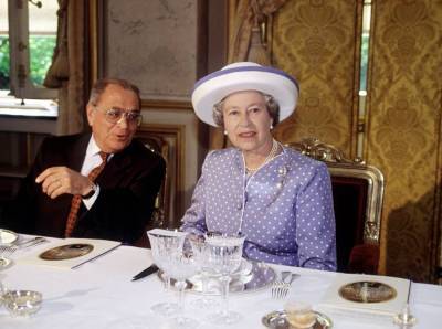 Завтрак Королевы: что изволит кушать Елизавета II по утрам