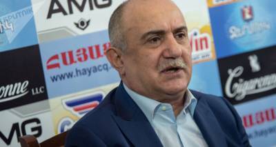Самвел Бабаян отказался от звания "Герой Арцаха" и ушел с поста секретаря Совбеза Карабаха
