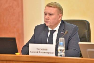 Ярославский депутат получивший бесплатно кусок дорогой земли покидает все комиссии муниципалитета
