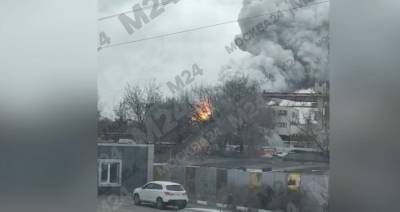 Пожар произошел на складе на юго-востоке Москвы