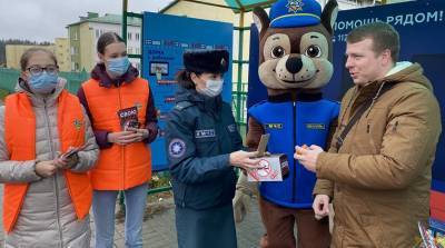 В Минском районе юные спасатели предлагали конфету в обмен на сигарету