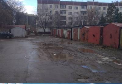 Жители Челябинска жалуются на раскопки, последствия которых не могут устранить с мая